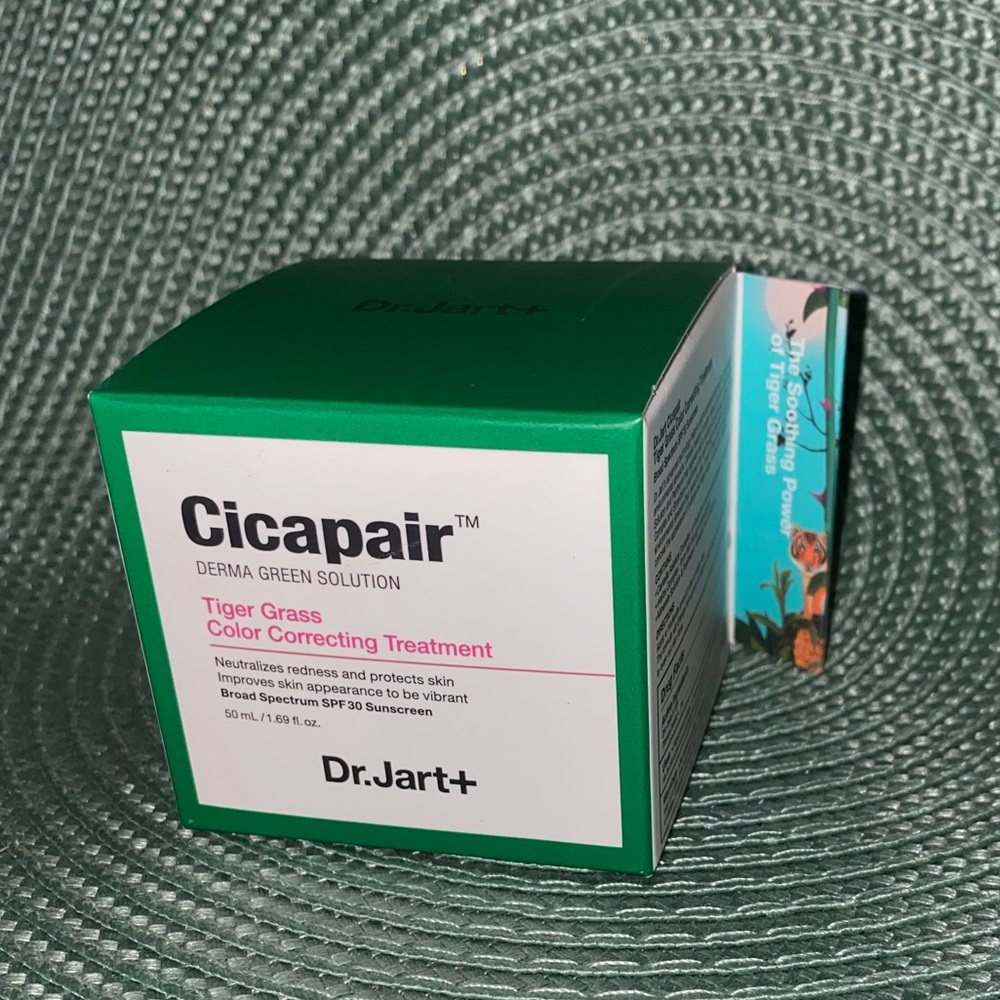 Dr Jart tiger grass color correcting